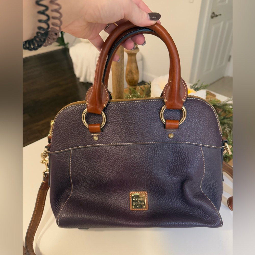 Dooney and bourke crossbody